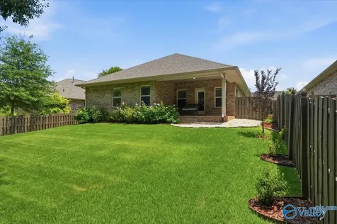 431 East Mossyleaf Drive SW Huntsville AL 35824
