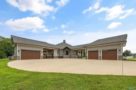 14535 Dupree Worthey Road Harvest AL 35749