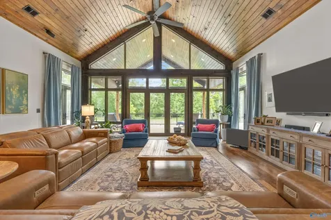 14535 Dupree Worthey Road Harvest AL 35749