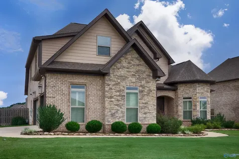 16729 Colton Lane Athens AL 35613
