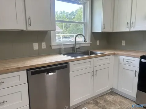 701 Scott Street Scottsboro AL 35768