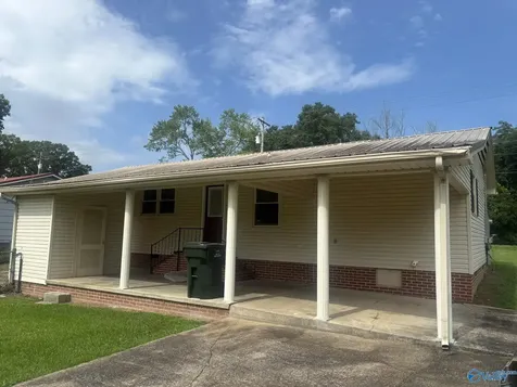 701 Scott Street Scottsboro AL 35768