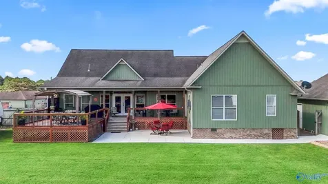 18 Tisha Drive Grant AL 35747