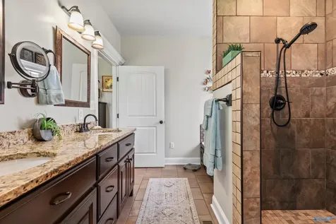 18 Tisha Drive Grant AL 35747