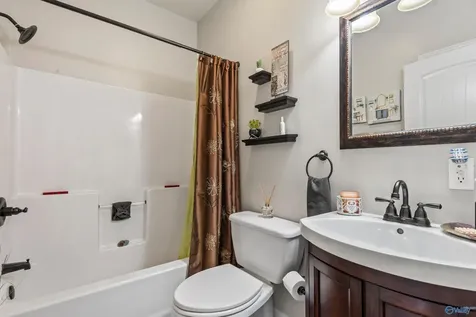 18 Tisha Drive Grant AL 35747