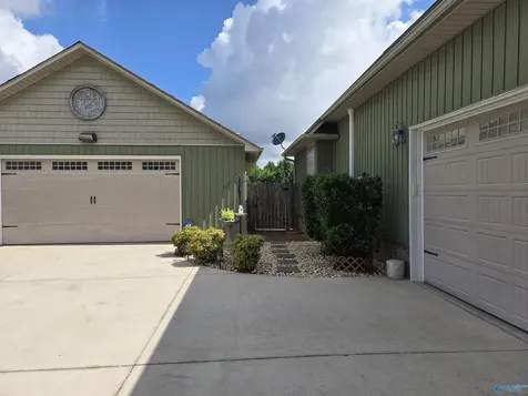 18 Tisha Drive Grant AL 35747