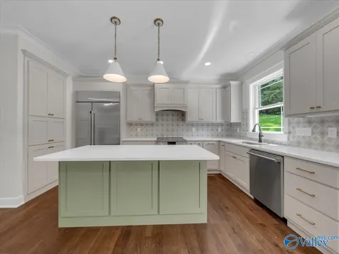 2108 Pell Street Scottsboro AL 35769