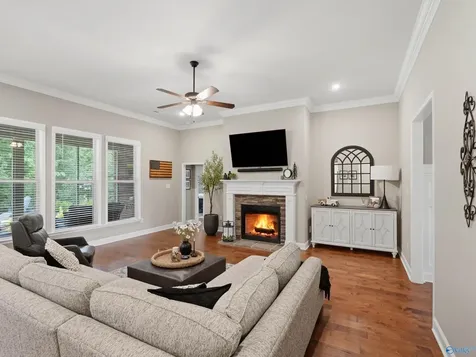 5001 River Birch Lane Owens Cross Roads AL 35763