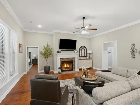 5001 River Birch Lane Owens Cross Roads AL 35763