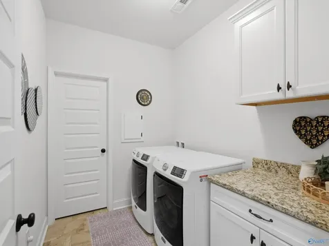5001 River Birch Lane Owens Cross Roads AL 35763