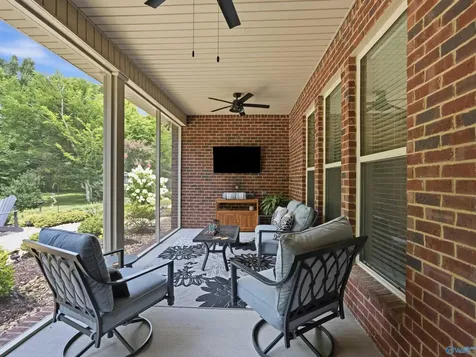 5001 River Birch Lane Owens Cross Roads AL 35763
