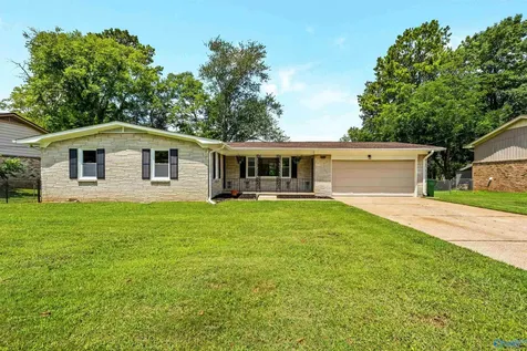 11026 Mcbride Drive Huntsville AL 35803