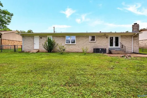 11026 Mcbride Drive Huntsville AL 35803