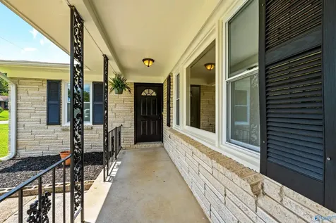 11026 Mcbride Drive Huntsville AL 35803