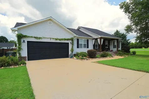 191 Richard Avenue Scottsboro AL 35769
