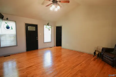 191 Richard Avenue Scottsboro AL 35769