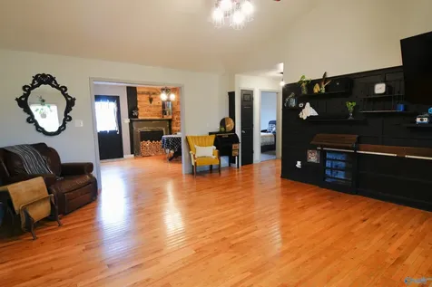 191 Richard Avenue Scottsboro AL 35769