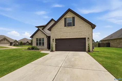 121 Colony Cove Drive Meridianville AL 35759