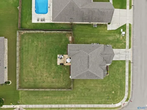 121 Colony Cove Drive Meridianville AL 35759