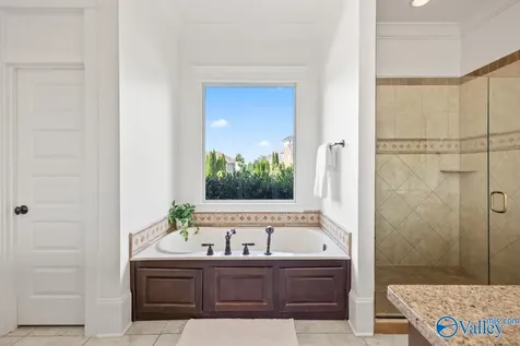 31 W Lake Forest Boulevard Huntsville AL 35824