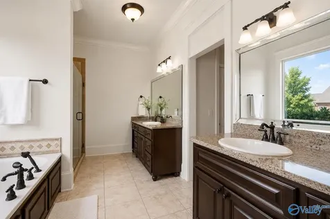 31 W Lake Forest Boulevard Huntsville AL 35824