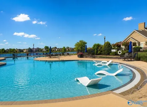 31 W Lake Forest Boulevard Huntsville AL 35824