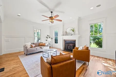 31 W Lake Forest Boulevard Huntsville AL 35824