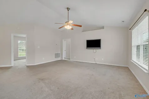 204 Shadow Cove Drive SW Huntsville AL 35824