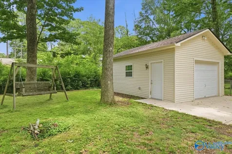 512 Greendale Drive NW Huntsville AL 35806