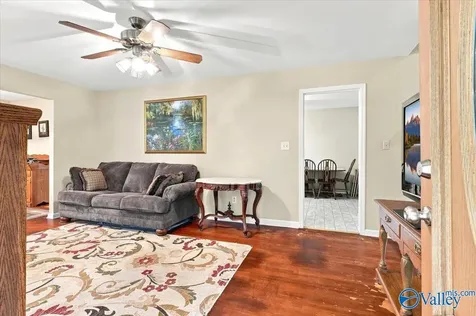 512 Greendale Drive NW Huntsville AL 35806