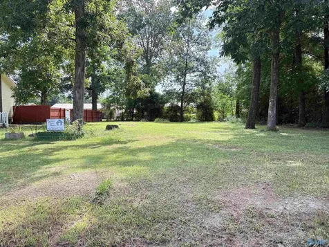 325 Woodall Lane Scottsboro AL 35768
