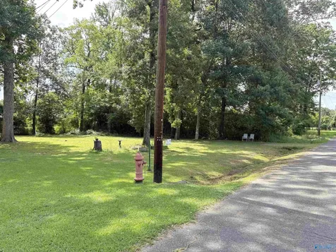 325 Woodall Lane Scottsboro AL 35768