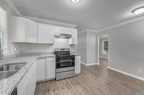 370 College Park Court NW Huntsville AL 35805