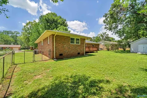 370 College Park Court NW Huntsville AL 35805