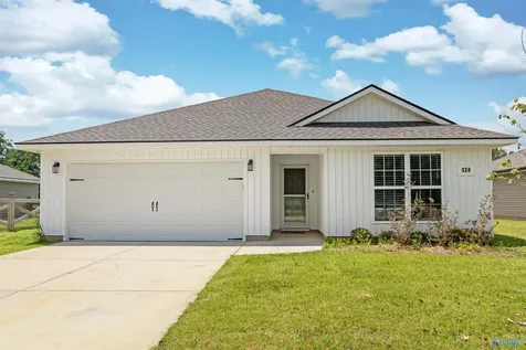 124 Fuller Drive Meridianville AL 35759