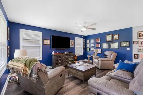 124 Fuller Drive Meridianville AL 35759