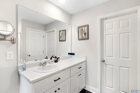 124 Fuller Drive Meridianville AL 35759