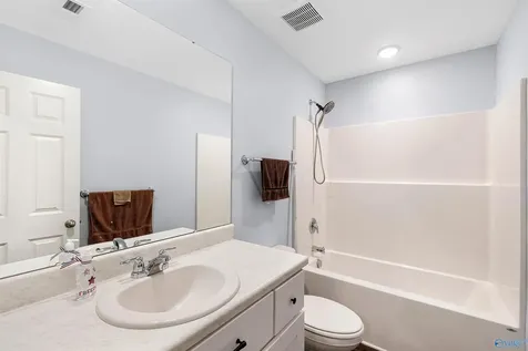 124 Fuller Drive Meridianville AL 35759
