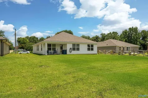 124 Fuller Drive Meridianville AL 35759