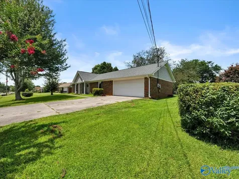 215 Saddle Rock Court Harvest AL 35749