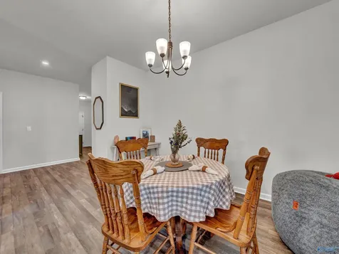 27111 Rabbit Run Athens AL 35613