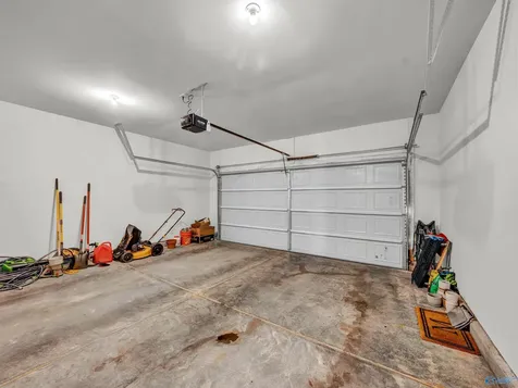 27111 Rabbit Run Athens AL 35613