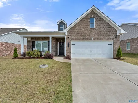 27111 Rabbit Run Athens AL 35613
