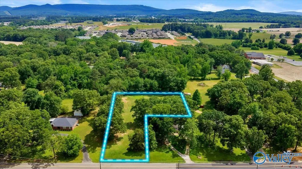 6620 Moores Mill Road Huntsville AL 35811