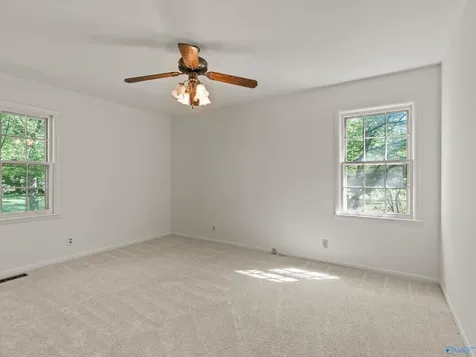 2102 Mythewood Drive SW Huntsville AL 35803