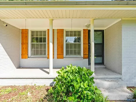 2102 Mythewood Drive SW Huntsville AL 35803
