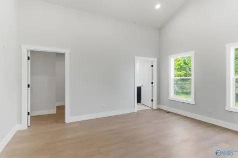 2253 Old Union Road Grant AL 35747