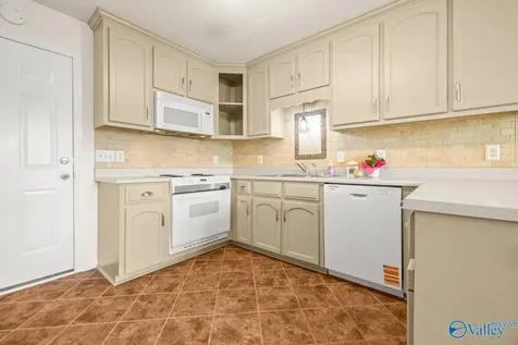14701 Sara Beth Drive Harvest AL 35749