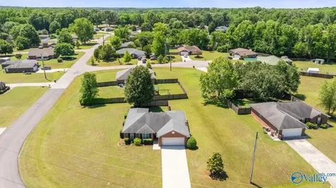 14701 Sara Beth Drive Harvest AL 35749