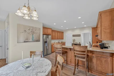 230 Twin Lakes Drive New Market AL 35761